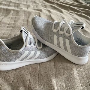 Adidas cloud foam pure 2.0 athletic shoes